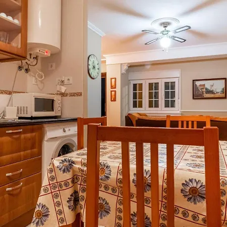 Casa vacanze Lovely Holiday In Cutiellos With Swimming Pool